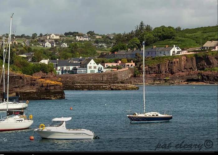 Cliff Дом отдыха